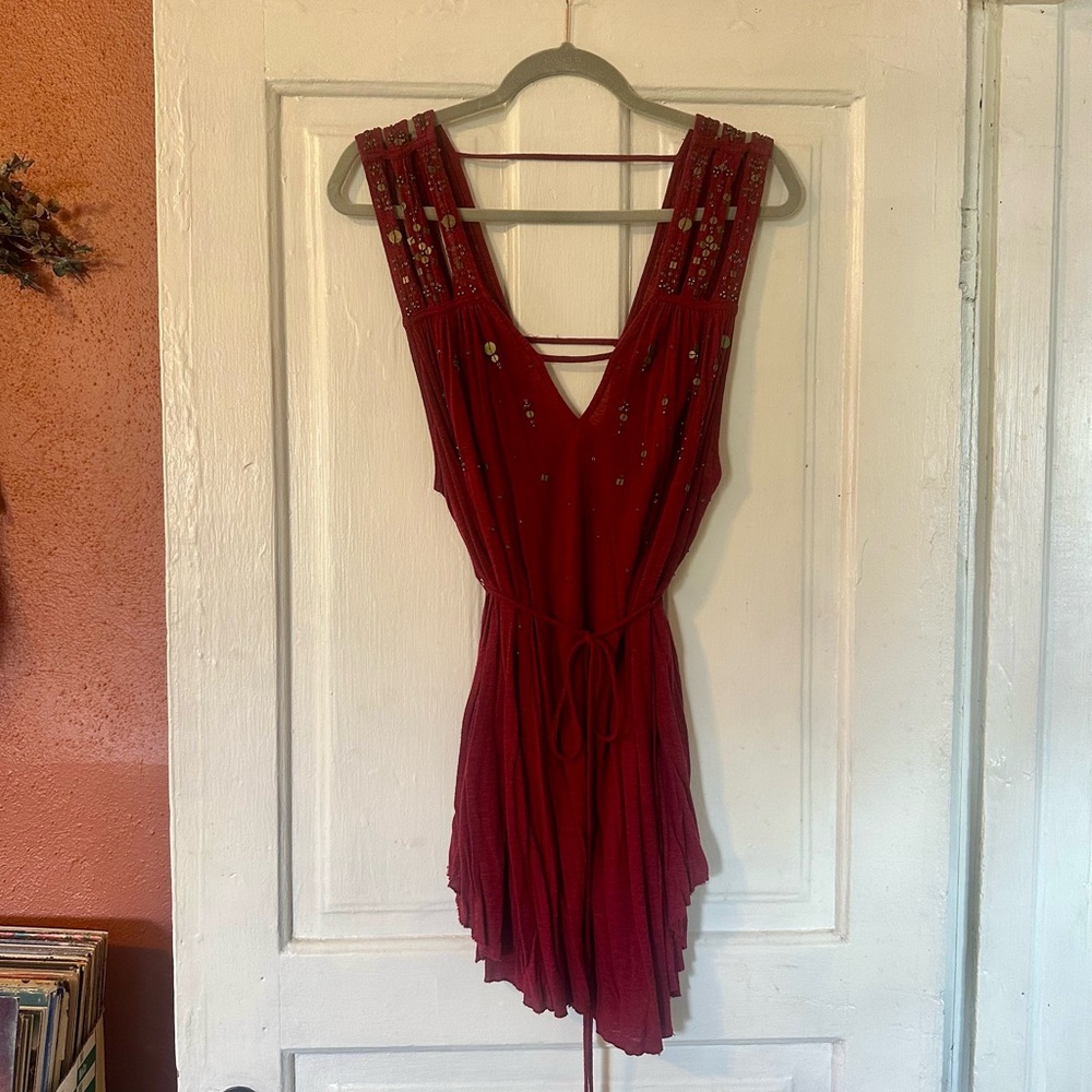 Elegant Red Sleeveless Shirt (or Mini Dress)